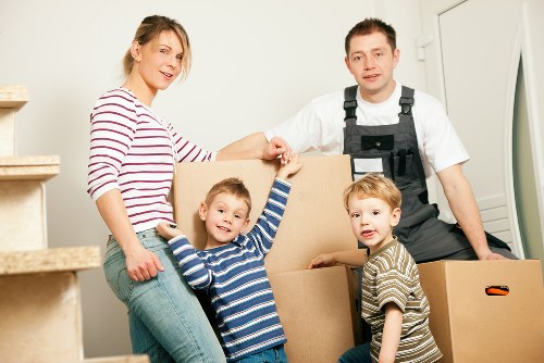 Small-scale student removals service for Crystal Palace homes and flats